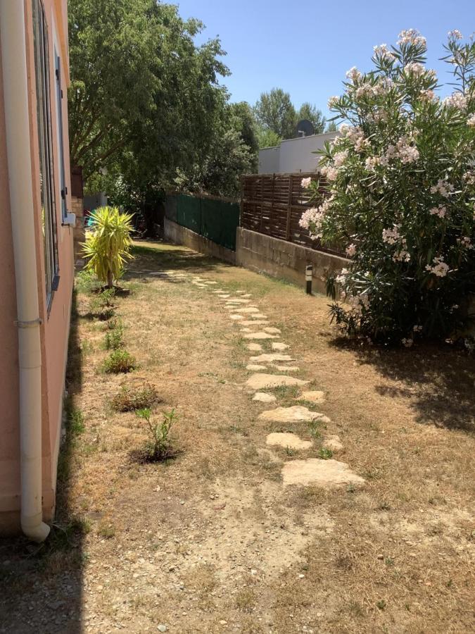 Un Sejour Entre Nimes Et Montpellier Apartment Souvignargues Bagian luar foto